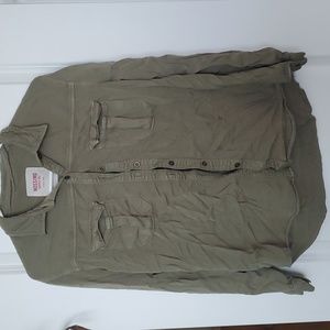 Lightweight Army Green Button up